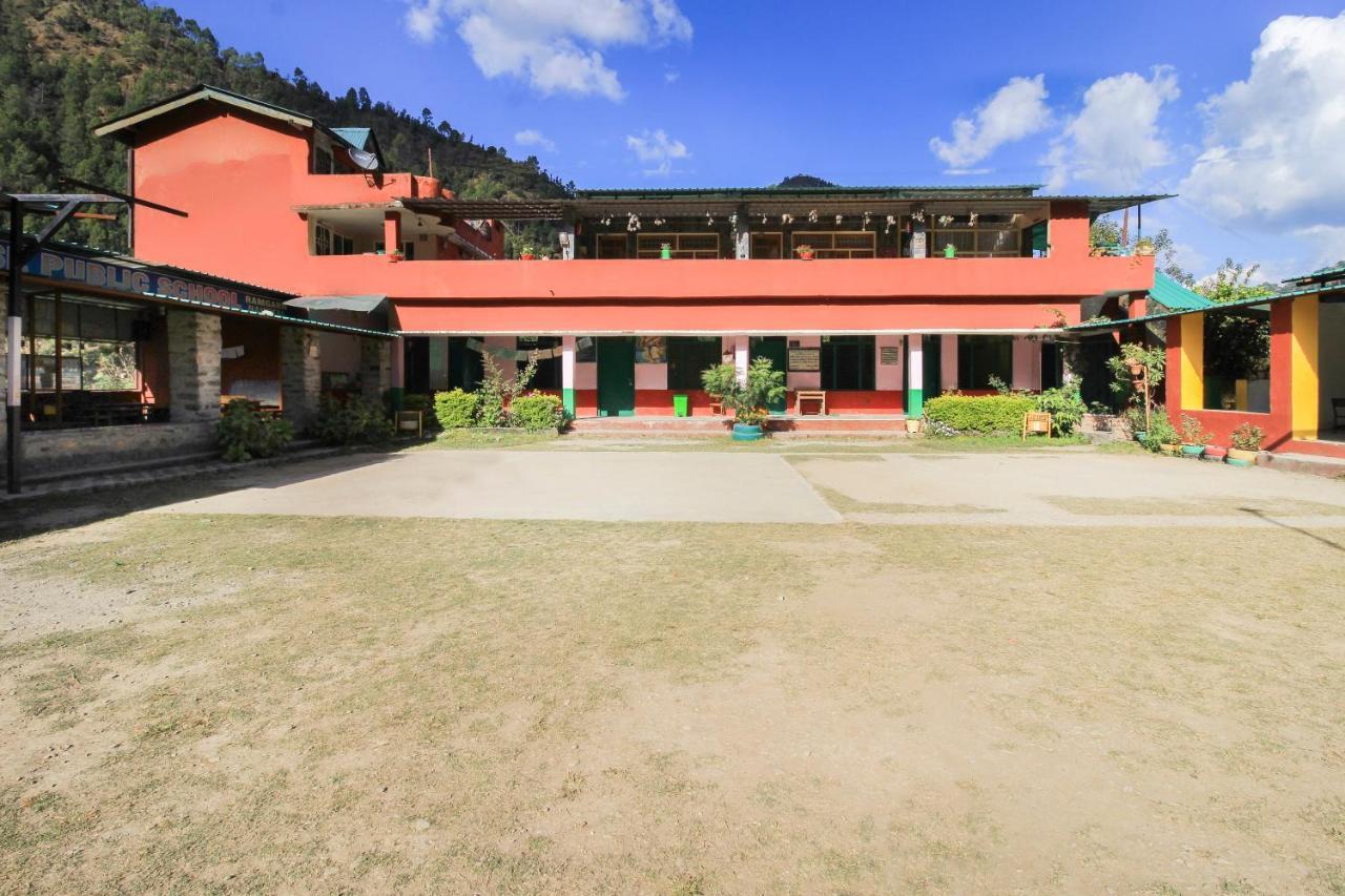 Oyo Hotel Urvashi Palace Mussoorie Dış mekan fotoğraf